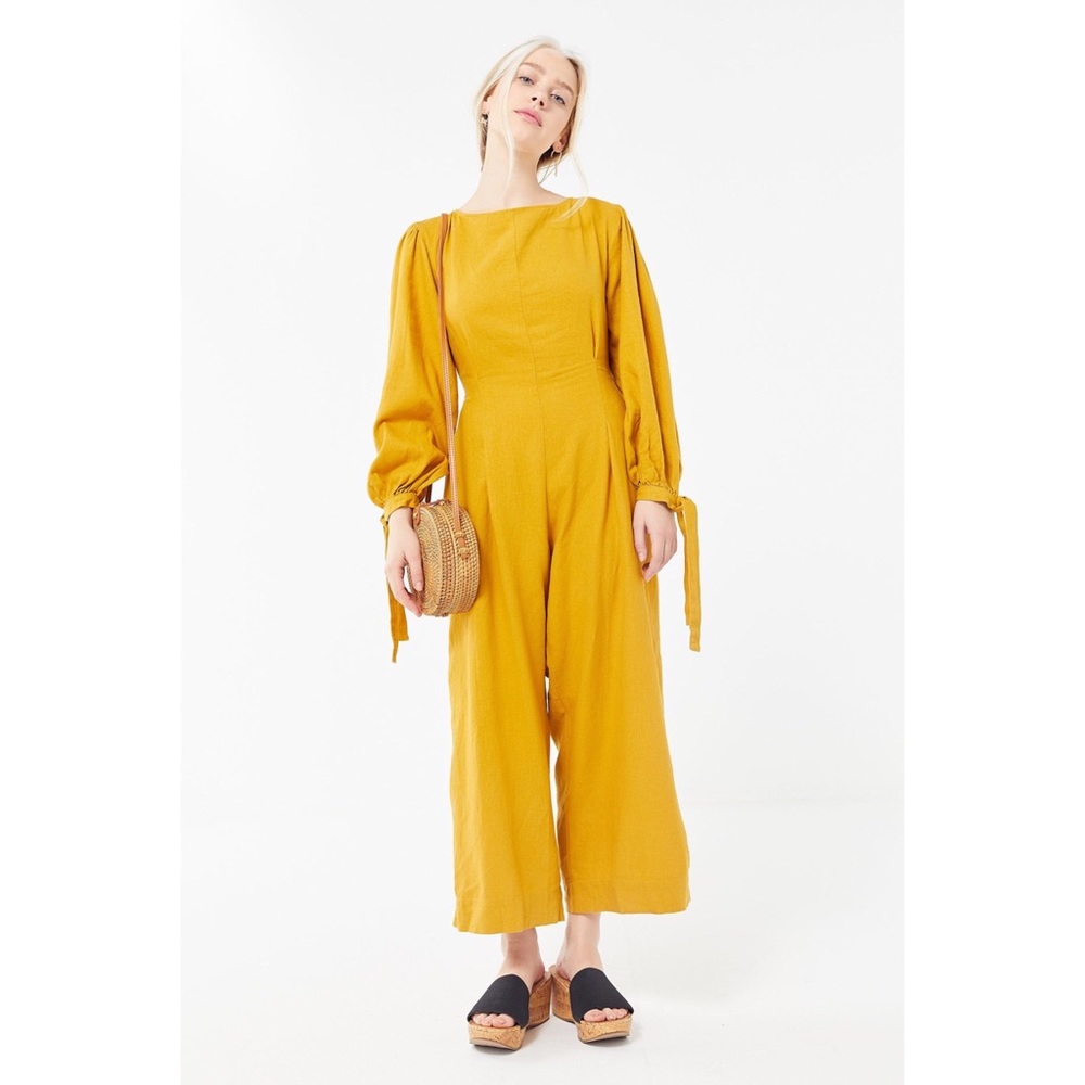Urban Outfitters | NWT Catherine Linen Pleated Balloon Sleeve Jumpsuit